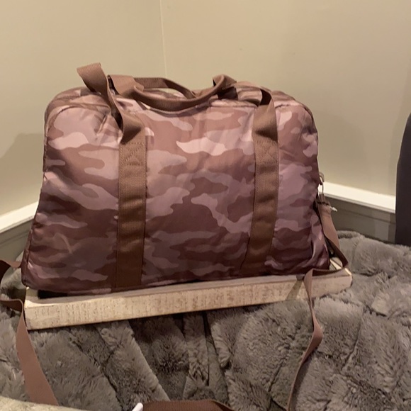 Pink camo tote bag - Picture 3 of 7